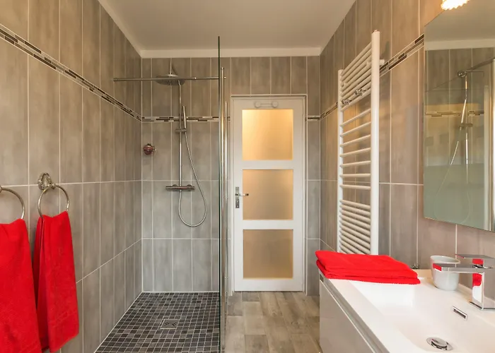 Gasthuis Dday Aviators 4*