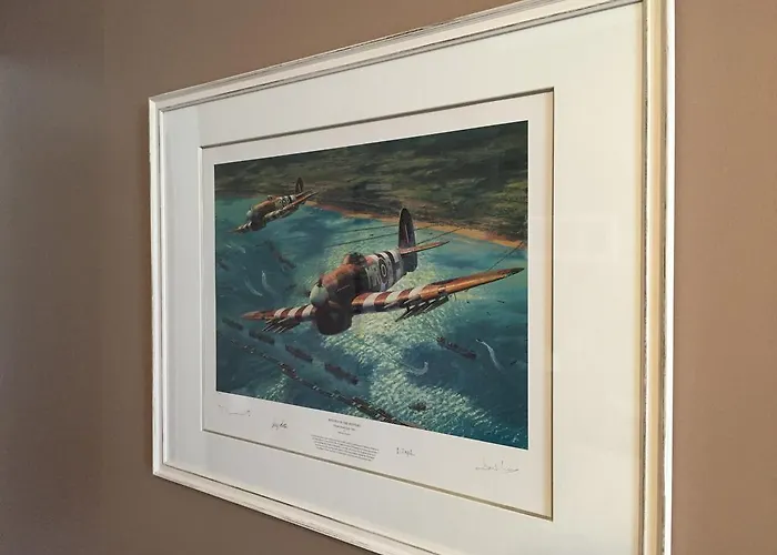 Dday Aviators Gasthuis 4*